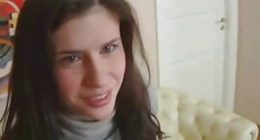 đụ sex Rên rỉ từ phim3x một vòi nước lớn.